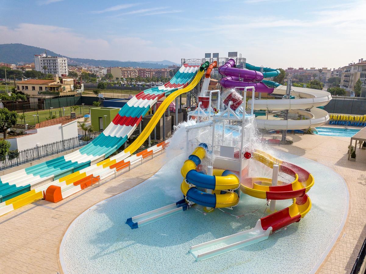 Golden Taurus Aquapark Resort Pineda de Mar Εξωτερικό φωτογραφία